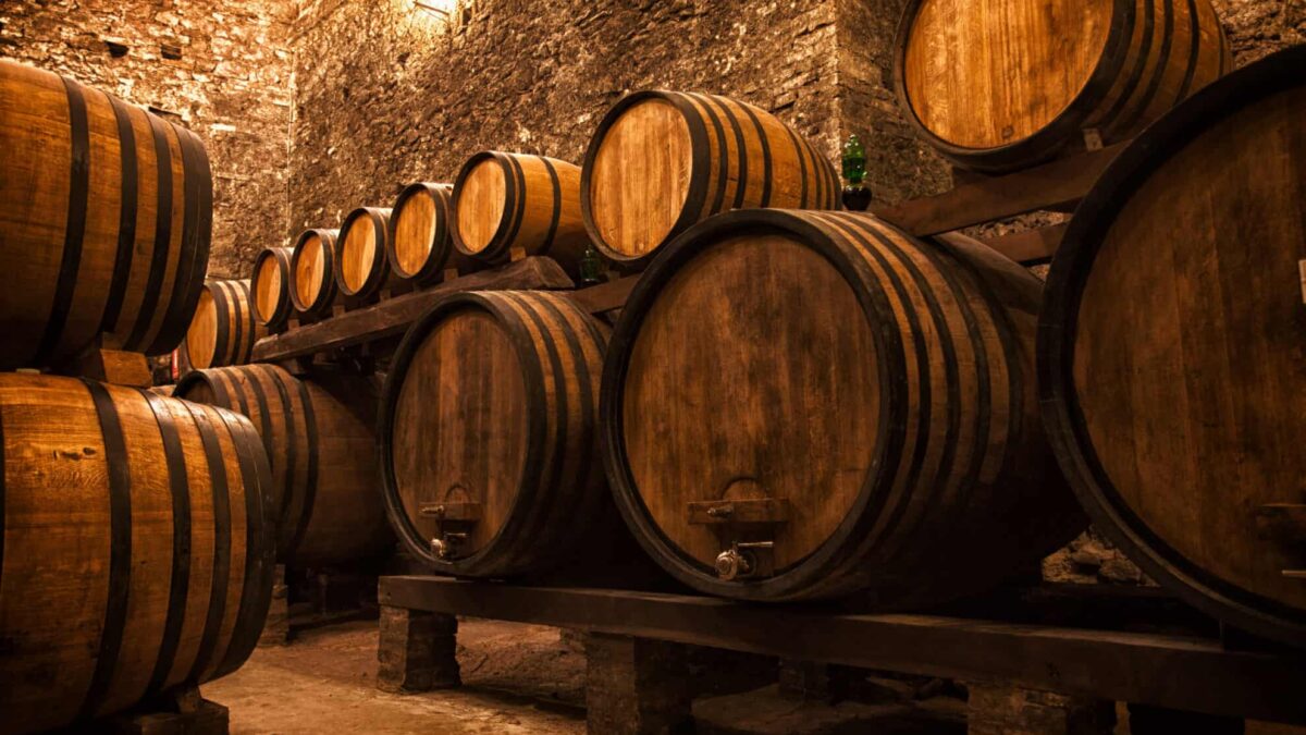 How oak barrels are made