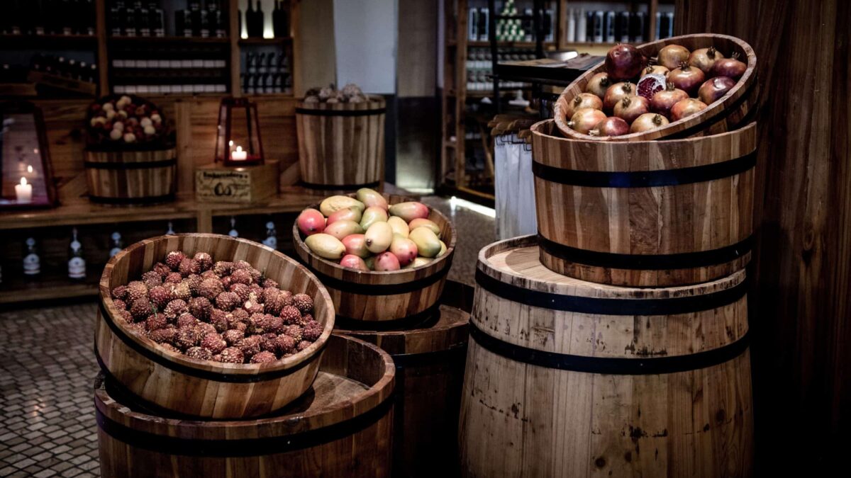 Barrel Decor Ideas For Christmas